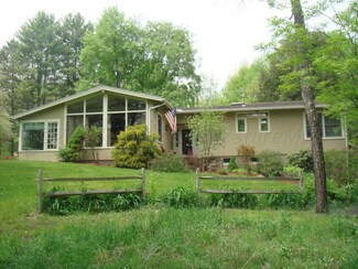 67 Sweetbrook Rd, Williamstown, MA 01267