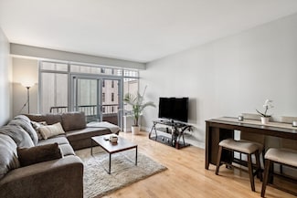 10 Bowdoin St Unit 514, Boston, MA 02114