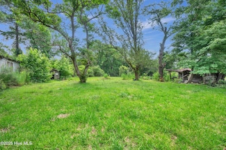 15339 State Highway 210, Rocky Point, NC 28457