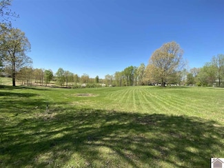 000 W 24th St, Benton, KY 42025