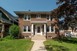 2105 S 77th St, Milwaukee, WI 53219