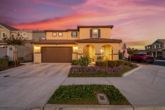 691 Toledo Dr, Hollister, CA 95023