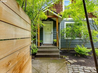 6416 S Corbett Ave, Portland, OR 97239