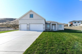 6482 W 30th Place, Kennewick, WA 99338
