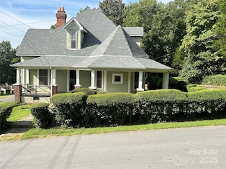 1003 Lundix St, Albemarle, NC 28001