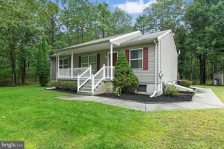 2100 7th Ave, Hammonton, NJ 08037