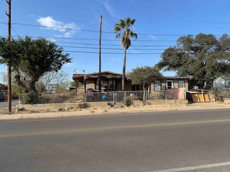 3202 Market St, Laredo, TX 78043