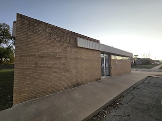 1101 E Broadway Ave, Enid, OK 73701