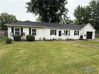 5736 Normandy Dr, Sylvania, OH 43560