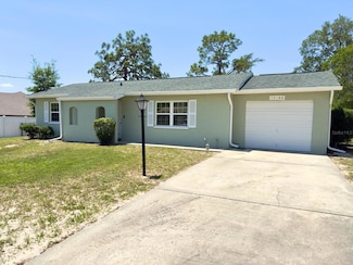 13180 Lawrence St, Spring Hill, FL 34609