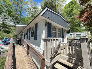 139 Lewis St Unit 34, Naugatuck, CT 06770