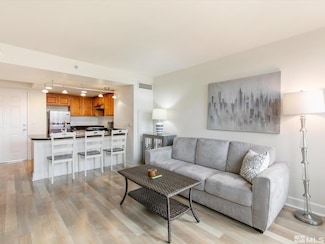450 N Arlington Ave Unit 106, Reno, NV 89503