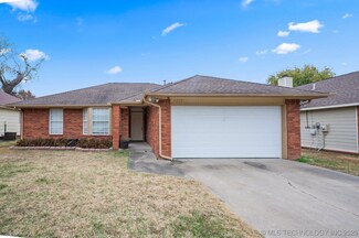 4409 W Queens St, Broken Arrow, OK 74012