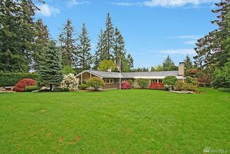 20425 Maplewood Dr, Edmonds, WA 98026