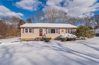 711 South Rd, Wakefield, RI 02879