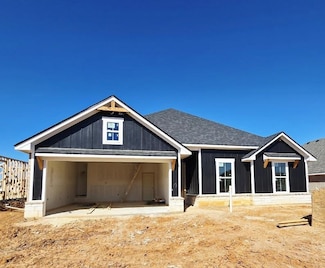 1511 Grace Acres Ln, Longview, TX 75605