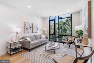 4111 Connecticut Ave NW Unit 401, Washington, DC 20008