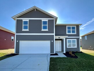 2913 W Tapestry Dr, Monrovia, IN 46157