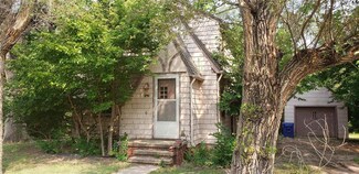 112 S Pine St, Inman, KS 67546