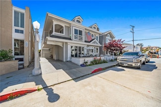 327 Amethyst Ave, Newport Beach, CA 92662