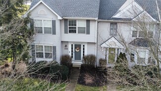 1430 Meadowbrook Dr, Canonsburg, PA 15317