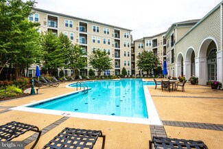 2055 26th St S Unit 5201, Arlington, VA 22206