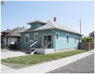 823 W 25th St, Cheyenne, WY 82001
