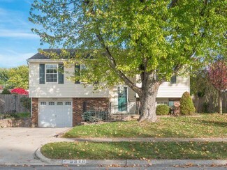 3376 Castleton St, Grove City, OH 43123