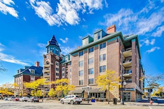 44 N Vail Ave Unit 513, Arlington Heights, IL 60005