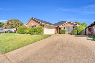 709 Azalea Trail, Waxahachie, TX 75165