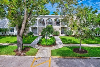 255 3rd Ave S Unit 255, Naples, FL 34102