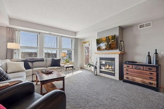 545 N 1st St Unit 410, Minneapolis, MN 55401