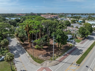0 Colonia Ln E Unit Lots 11-12-13-14, Nokomis, FL 34275