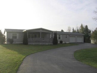 10607 4th Ave, Posen, MI 49776