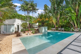 4532 Sheridan Ave, Miami Beach, FL 33140