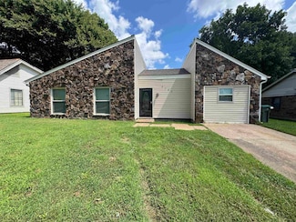 6184 Holly Park Dr, Memphis, TN 38141