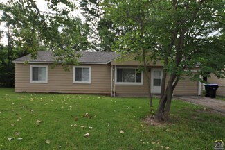 3466 SW Tara Ave, Topeka, KS 66611