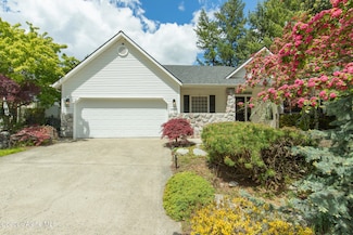 8485 N Audubon Dr, Hayden, ID 83835