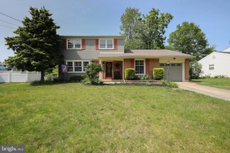 9 Holly Rd, Stratford, NJ 08084