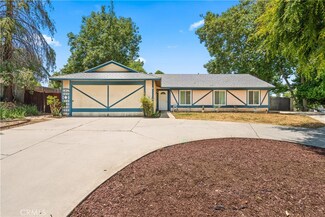 10 Ford St, Redlands, CA 92374