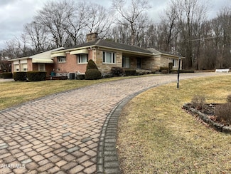 3353 Sylvan Heights Dr, Hollidaysburg, PA 16648