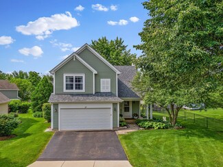 17 Cornell Ct, South Elgin, IL 60177