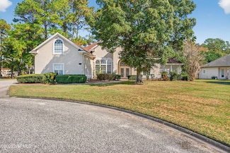 577 Hunters Grove Ct, Orange Park, FL 32073