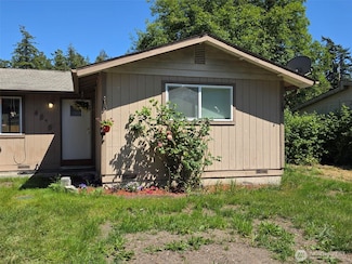4340 Hamilton Dr, Oak Harbor, WA 98277
