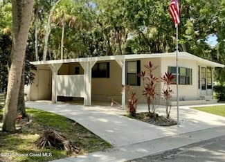 370 Holiday Park Blvd NE, Palm Bay, FL 32907