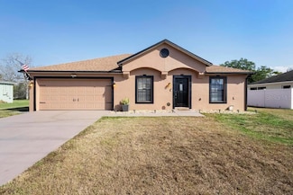 2448 Newmark Dr, Deltona, FL 32738