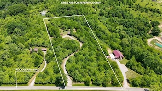 64115 Woodgeard Rd, McArthur, OH 45651