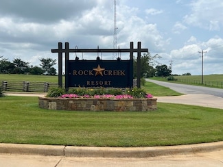 53 Pine Hills Ln, Gordonville, TX 76245