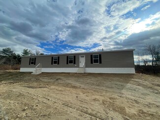 3 Butterfield Rd, Livermore Falls, ME 04254