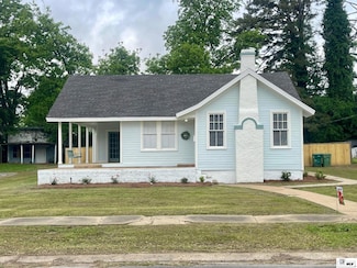 1706 Pine St, Winnsboro, LA 71295